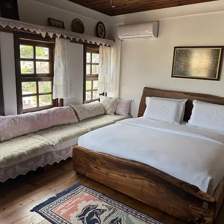 Ansel Hotel