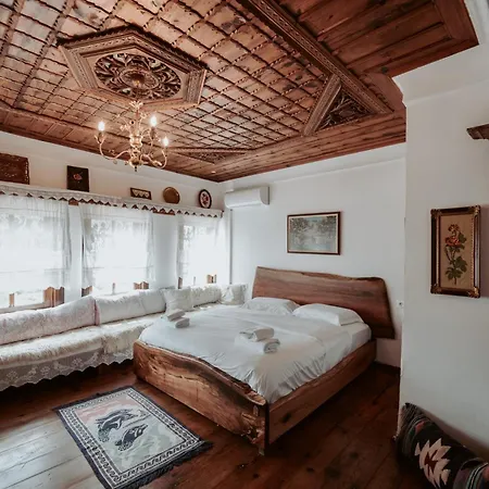 Hotel Ansel *